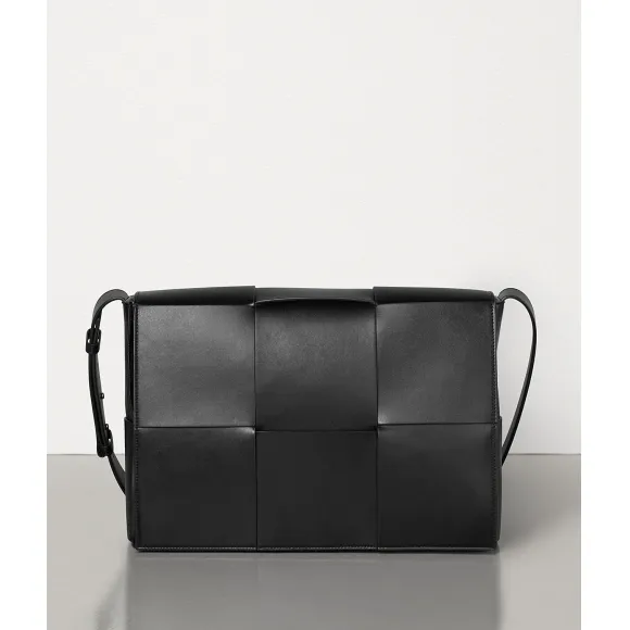 葆蝶家/Bottega Veneta 黑色 斜挎包 618793-VB1K0-1229