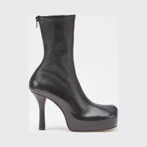 葆蝶家/Bottega Veneta 蜡白色、黑色 BV Bold皮靴 631934-VBP40-1000