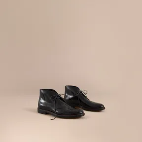 博百利/Burberry 男士 亮泽皮革沙漠靴 (黑色) - 男士  40539871