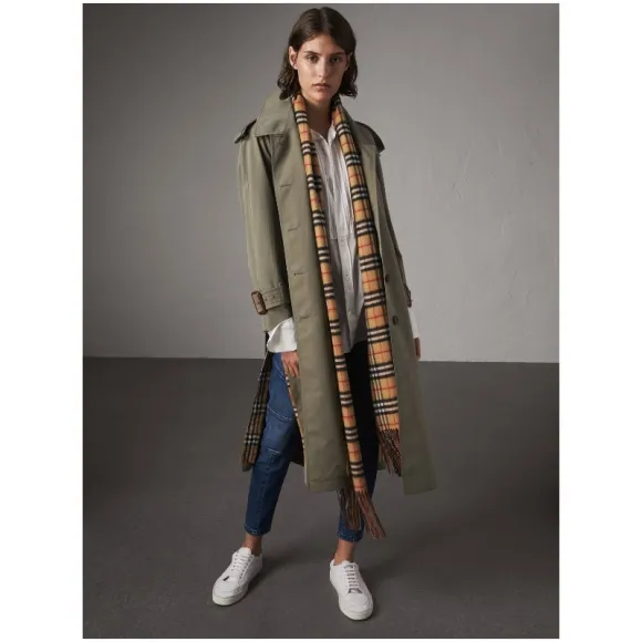 博百利/Burberry 女士 侧开衩轻薄嘎巴甸 Trench 风衣 (粉笔绿) 40578211
