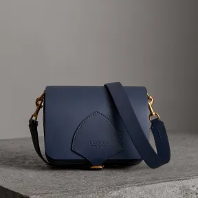 博百利/Burberry 女士 The Satchel - 中号方型皮革萨奇尔包 (中调靛蓝) 40734761