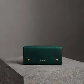 博百利/Burberry 女士 双色皮革长款钱夹 (深青色) 40750951