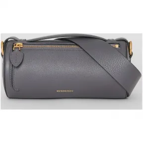 博百利/Burberry 女士 The Barrel - 皮革巴瑞尔包 (炭灰色) 80067041