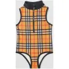 博百利/Burberry 儿童用品 Vintage 格纹徽标装饰连体泳衣 (古典黄色)  80087761