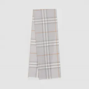 博百利/Burberry 女士 轻盈格纹丝毛混纺围巾 (浅灰色)  80184731