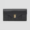 博百利/Burberry 专属标识图案绗缝长款钱夹 (黑色) - 女士  80224431