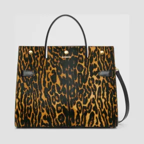 博百利/Burberry Title - 中号豹纹小牛毛拼皮革泰尔勒手袋 (黑色) - 女士  80230561