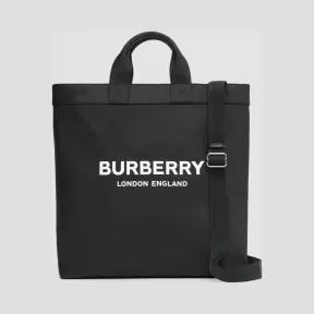 博百利/Burberry 徽标印花 ECONYL® 托特包  P80262331