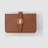 博百利/Burberry 专属标识图案粒纹皮革卡片夹 (棕褐色) - 女士  80265861