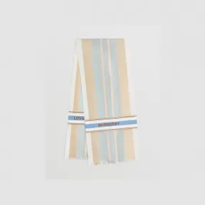 博百利/Burberry Love Is Eternal 条纹棉质羊绒混纺提花围巾 (典藏米色 / 淡蓝色) 80532981