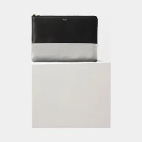 思琳/Celine  Solo黑色光滑小羊皮拼银色层压小羊皮手包 104233AFZ.38NS