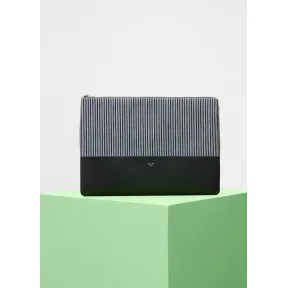 思琳/Celine  Solo大号海军蓝和白色条纹织物面料手包 107842ARO.07MW