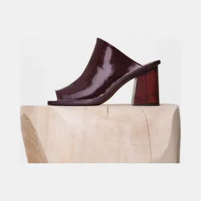 思琳/Celine  Rivet酒红色柔软Spazzolato小牛皮木跟穆勒鞋 318553ODGC.28BD