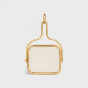 思琳/Celine CELINE Separables 金色饰面黄铜和White Bone材质图章吊坠 46V086BWW.01GM