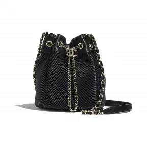 香奈儿/Chanel 黑.色抽绳包 AS0704_B01101_94305