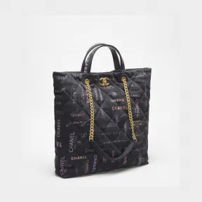 香奈儿/Chanel 超大型购物包 - 印花牛仔布与金色调金属 — 时尚 AS3128-B07643-NH449