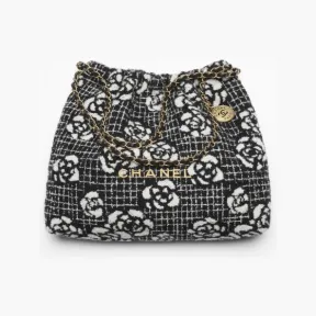 香奈儿/Chanel Chanel 22 手袋  喀什米尔提花与金色金属  黑与白 — 精品 香奈儿 AS3261B14471M9999 AS3261B14471M9999