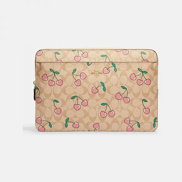 蔻驰/Coach 经典标志爱心樱桃印花笔记本电脑套 CF158-IMOT4