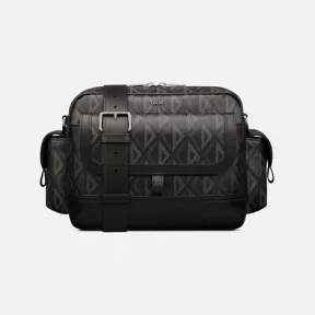 迪奥/Dior Dior Hit The Road 信使包 黑色帆布和光滑牛皮革 CD Diamond 图案 1ESME077CDP_H43E_TU