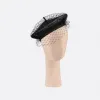 迪奥/Dior Diorevolt 贝雷帽 黑色羊皮革搭配面纱 24DGL910G700_C900_T57