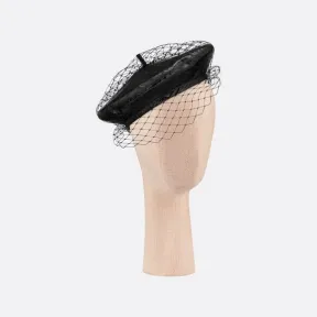 迪奥/Dior Diorevolt 贝雷帽 黑色羊皮革搭配面纱 24DGL910G700_C900_T57