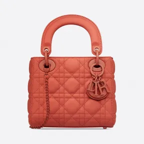 迪奥/Dior Lady Dior 迷你印度红哑光光滑牛皮革手袋 M0505ILOI-M33O