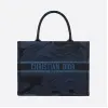 迪奥/Dior Dior Book Tote 小号蓝色迷彩刺绣托特包 M1296ZWAH-M928