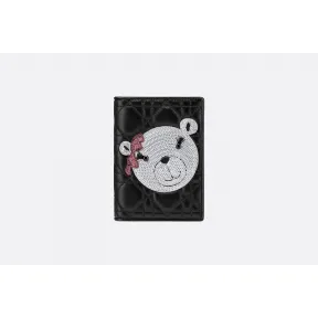 迪奥/Dior 黑色小羊皮小熊亮片拼块护照套  S0198PGMP M911