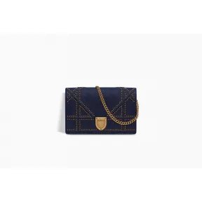 迪奥/Dior Diorama蓝色ARCHICANNAGE藤格纹图案牛仔布Wallet on Chain皮夹 S0328CFDN M928