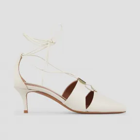 安普里奥·阿玛尼/Emporio Armani 踝带和金属细节 Cherie 纳帕皮女鞋 11644325cx