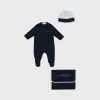 安普里奥·阿玛尼/Emporio Armani 含婴儿套装、无檐小帽和防尘袋的礼品套装 46659889gk