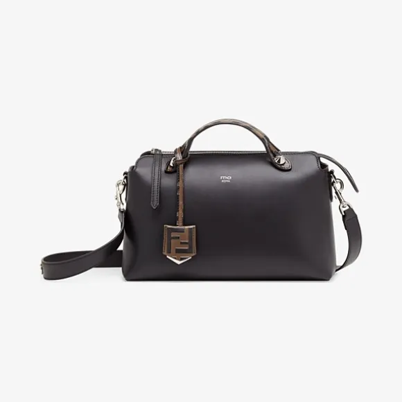 芬迪/Fendi BY THE WAY REGULAR_黑色皮质波士顿包 8BL124 A6C OF147M