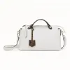 芬迪/Fendi BY THE WAY REGULAR_白色皮革波士顿包 8BL124 A6C OF14CC