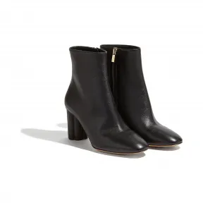 菲拉格慕/Salvatore Ferragamo 花卉造型鞋跟短靴 01N235_682803