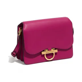 菲拉格慕/Salvatore Ferragamo 经典翻盖包 21H321_718475