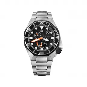 芝柏/Girard-Perregaux sea hawk 海鹰系列 44,00 毫米 精钢   男表 49960-11-631-11A