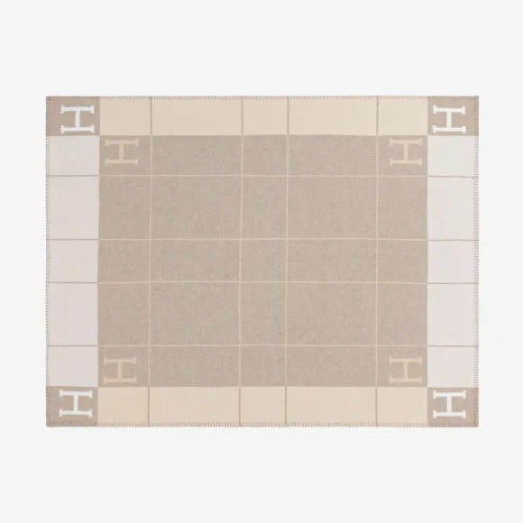 爱马仕/Hermes 黑色 Avalon III轻薄毛毯 H102665M_55