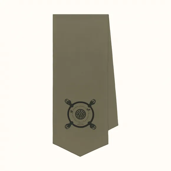 爱马仕/Hermes “徽章”重磅真丝长围巾 H201356S-03