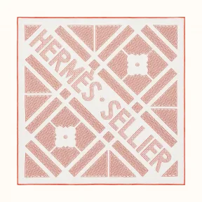 爱马仕/Hermes “爱马仕皮具工坊”手帕 H211006G-OR