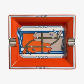 爱马仕/Hermes “四马两轮马车”烟灰缸 H310552M-02