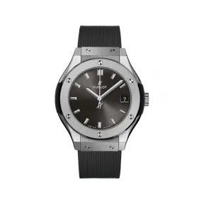 宇舶/Hublot 经典融合系列 缎面及抛光钛金属 33 毫米 女表 581.NX.7071.RX