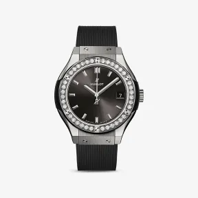 宇舶/Hublot 经典融合系列 CLASSIC FUSION 33MM 钛合金/钻 石英机芯 女表 581.NX.7071.RX.1104