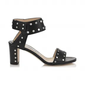 Jimmychoo/吉米周 黑色闪亮皮革凉鞋，配银色饰钉 VETO65WXW000071