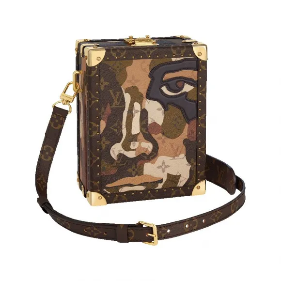 路易威登/Louis Vuitton(LV) 垂直离合器盒字母组合其他帆布 - 行李箱和旅行 M10247