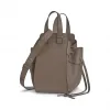 罗意威/Loewe Hammock Drawstring Small BagDark Taupe 329.77.Z95
