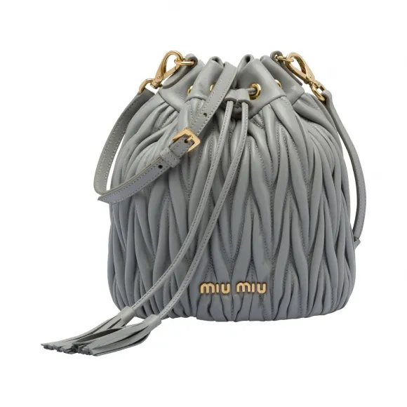 缪缪/Miu Miu 软羊革水桶包 5BE014_N88_F0424