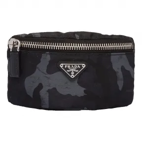 普拉达/Prada 蓝色迷彩图案  手包 2TT095 D02 F0O81