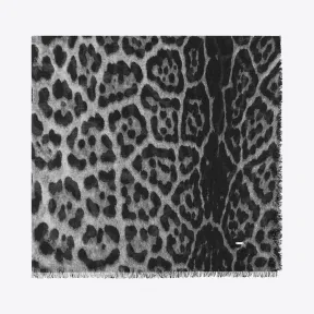 伊夫圣罗兰/Yves Saint laurent 灰色和黑色羊毛沙罗大号豹纹方围巾 4655263Y6671260