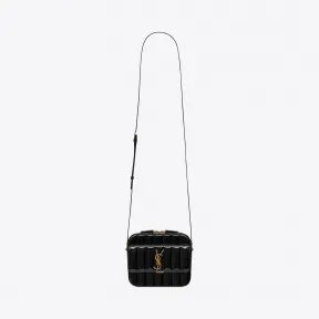 伊夫圣罗兰/Yves Saint laurent Vicky 绗缝漆皮相机包 5550520UF0J1000