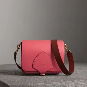 博百利/Burberry 女士 The Satchel - 方型皮革萨奇尔包 (亮牡丹色) 40695101